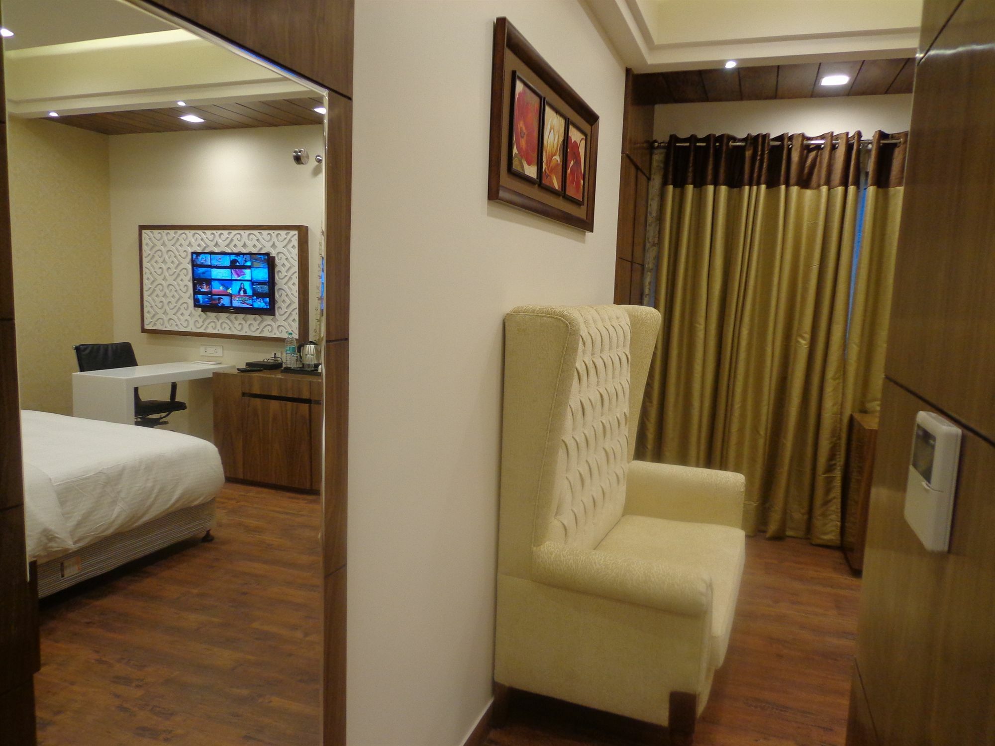 Hotel Taj Princess - Boutique Hotel Delhi  Exteriör bild