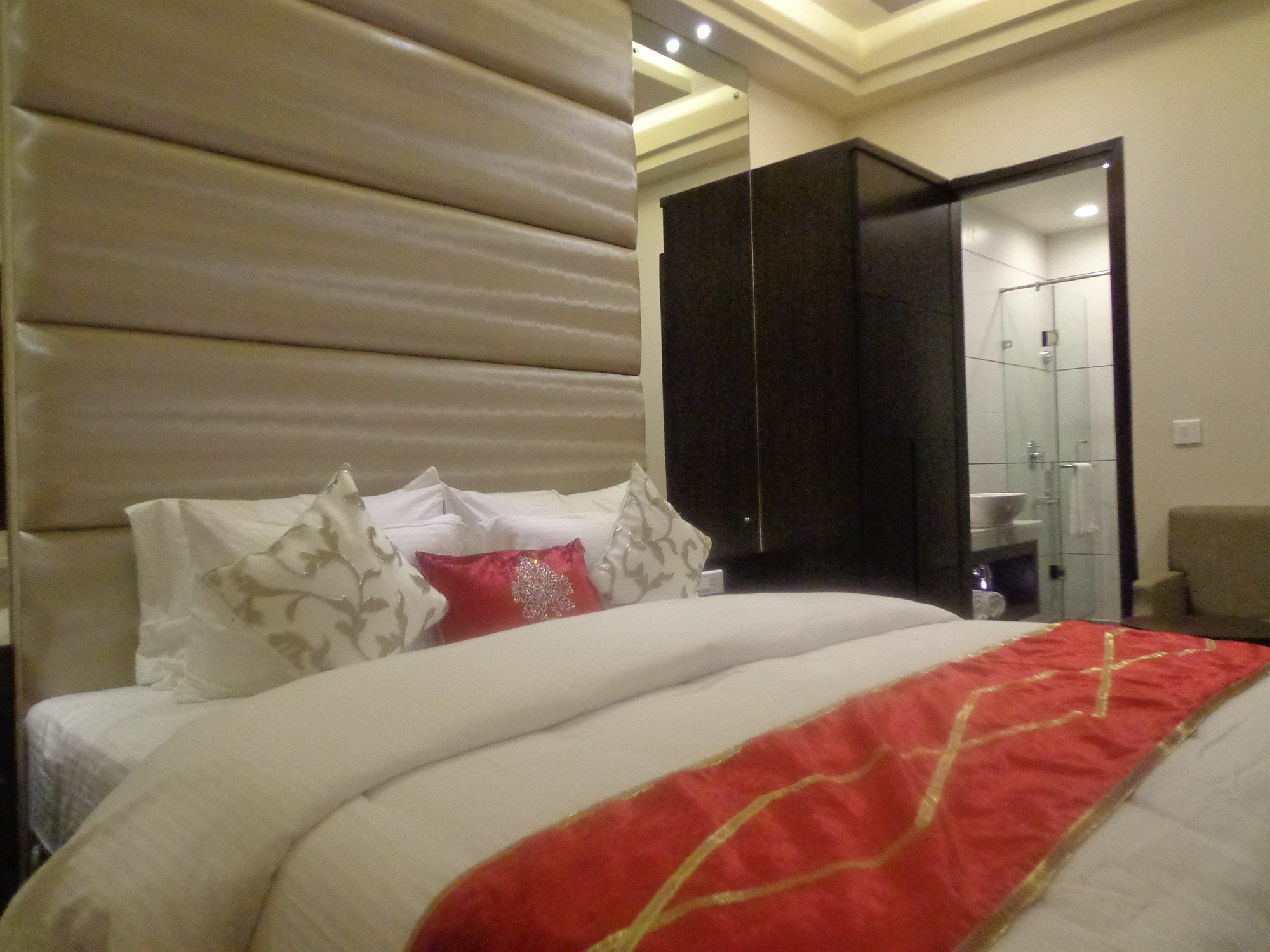 Hotel Taj Princess - Boutique Hotel Delhi  Exteriör bild