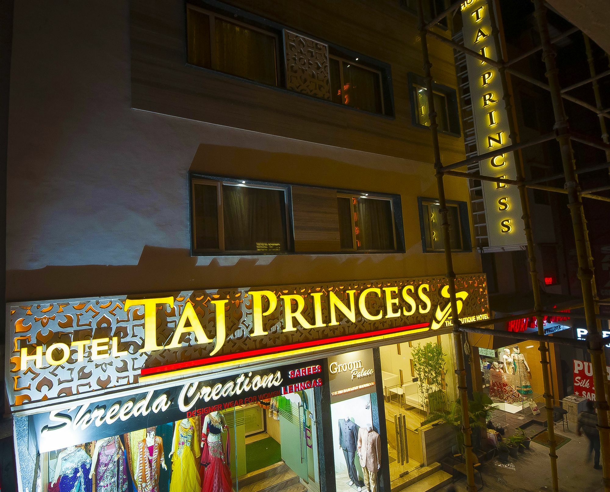 Hotel Taj Princess - Boutique Hotel Delhi  Exteriör bild