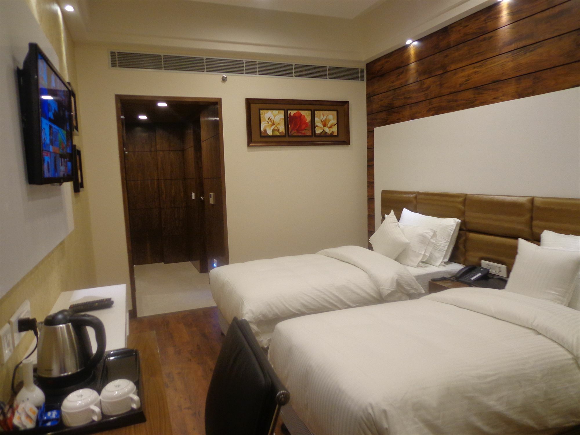 Hotel Taj Princess - Boutique Hotel Delhi  Exteriör bild